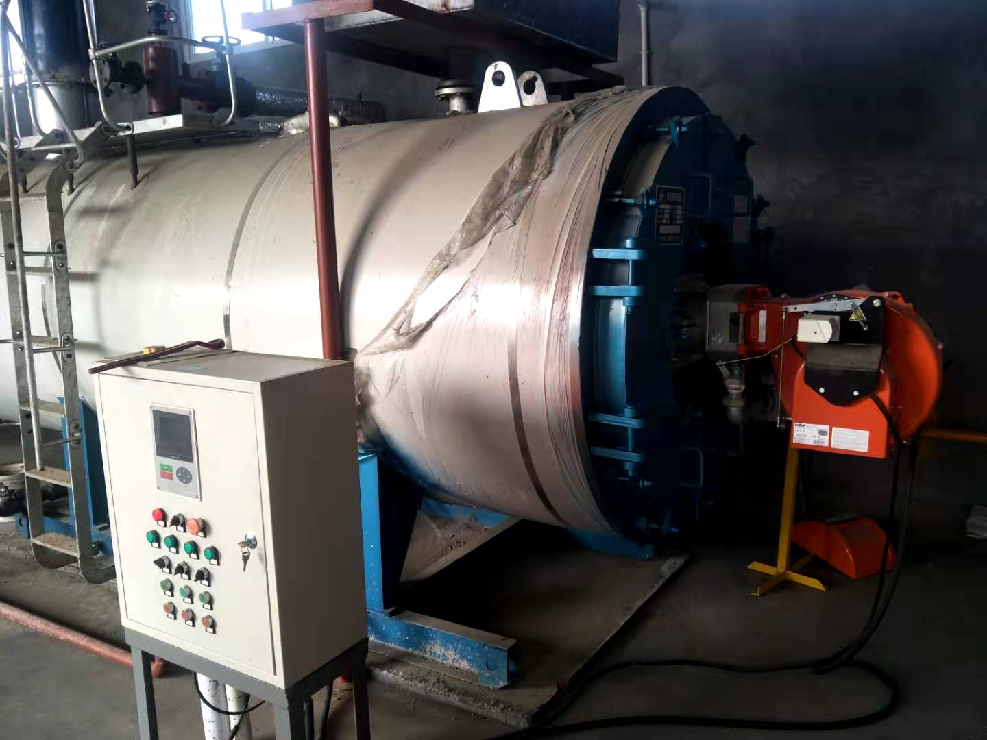 燃?xì)鉄崴仩t 燃?xì)鉄崴仩t